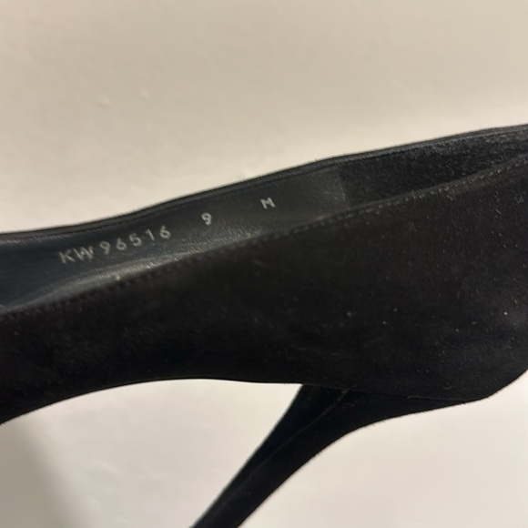 Stuart Weitzman black suede pumps - Picture 9 of 9
